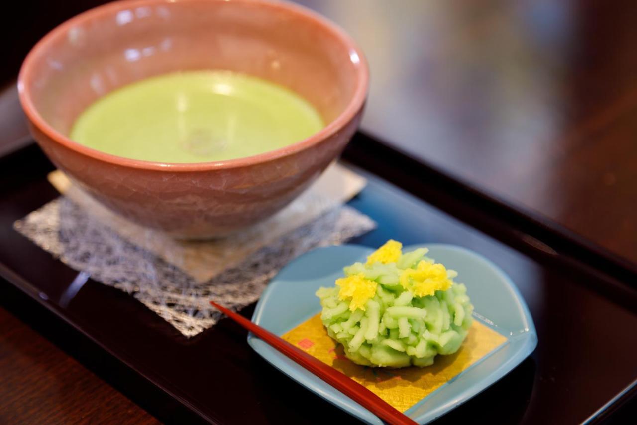 Kanazawa Hakuchoro Hotel Sanraku -Natural Hot Spring- Екстер'єр фото